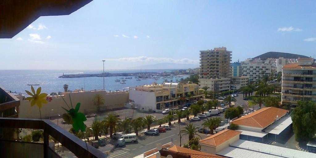 Espacioso Apartamento Primera Línea de Playa Los Cristianos  Exterior foto