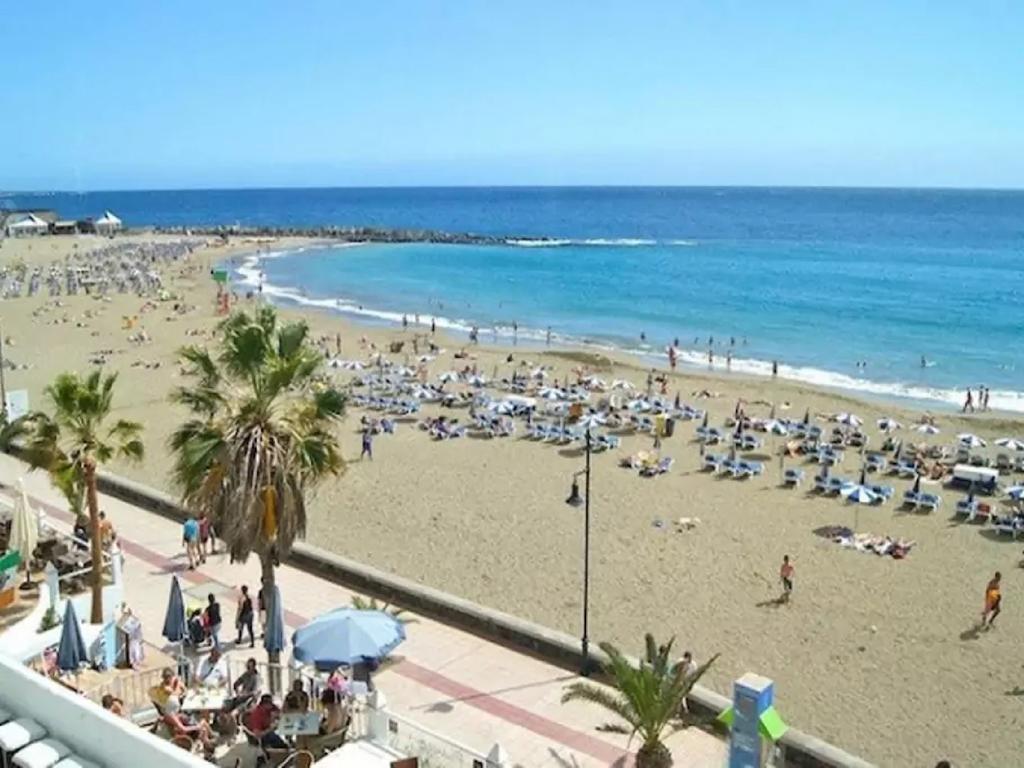 Espacioso Apartamento Primera Línea de Playa Los Cristianos  Exterior foto